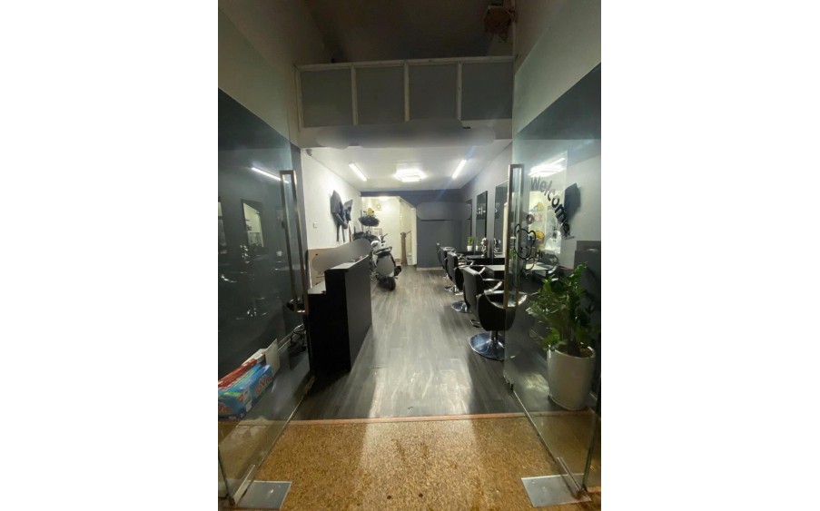 Cho thuê MBKD SALON TÓC, SPA mặt phố An Trạch, Cát Linh, Đống Đa - 32m2 x 6 tầng - 22tr/tháng